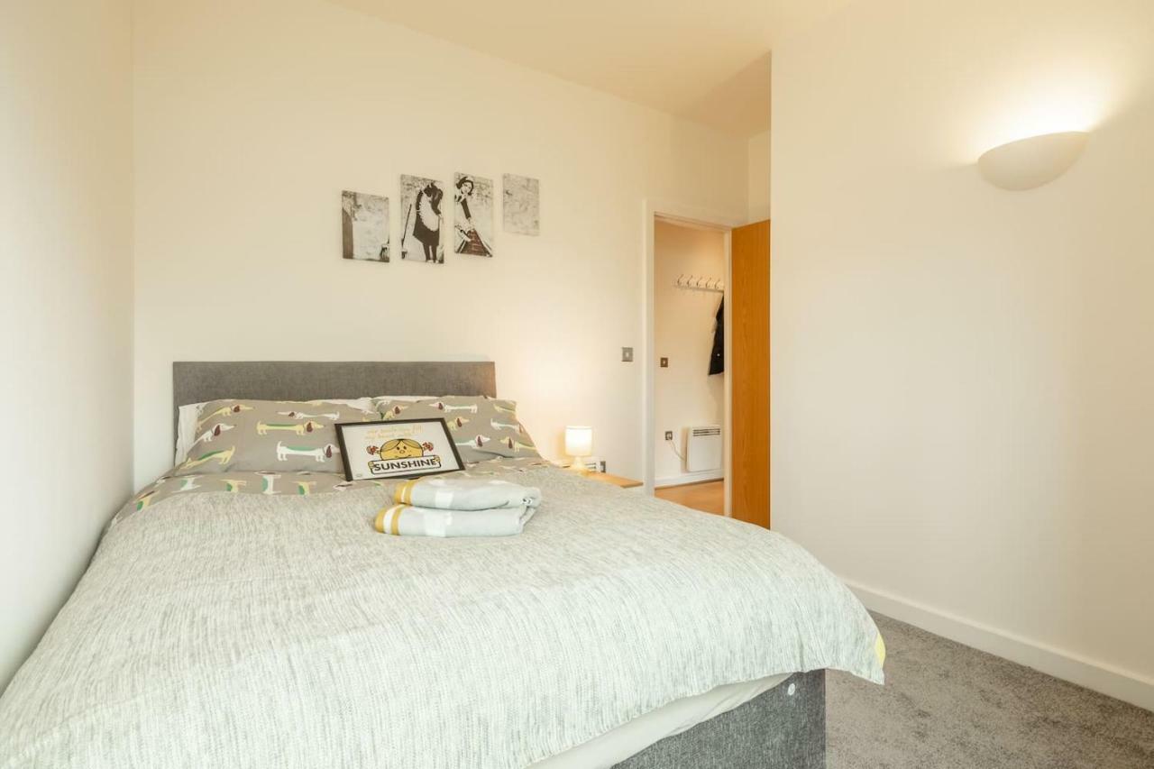 Central Bedford: Two Bedrooms, Breakfast Basket Dış mekan fotoğraf